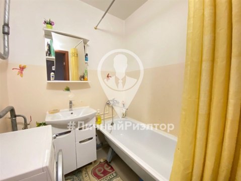 2-к квартира, 9/10 эт., 54м²