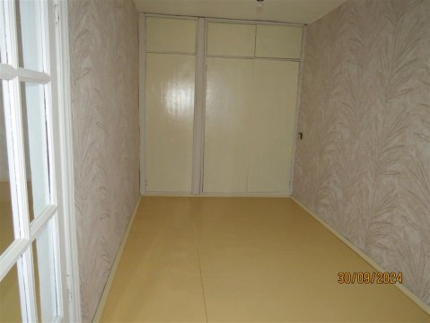 2-к квартира, 1/4 эт., 43м²