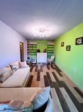 2-к квартира, 1/5 эт., 56м²