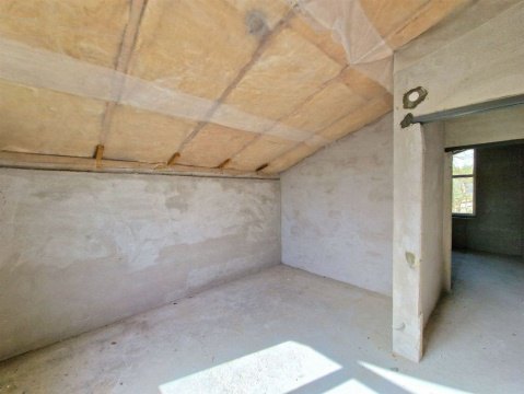 Дом 113м², участок 9 сот.