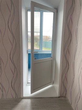 1-к квартира, 1/4 эт., 42м²