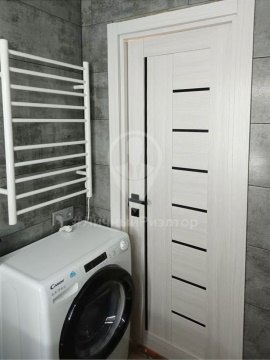 2-к квартира, 1/5 эт., 42м²